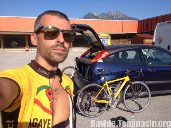 Amaro Tolmezzo - bicicletta tornando a casa Aquileia